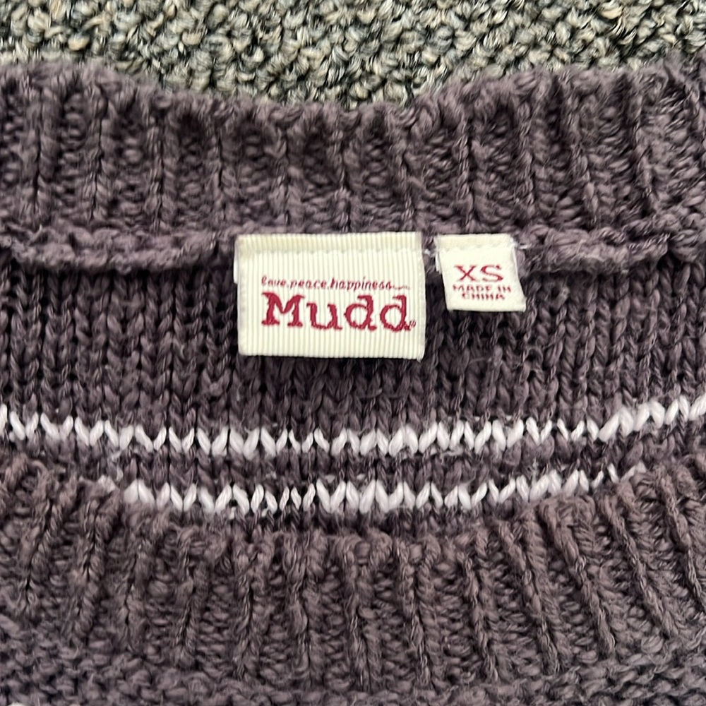 Sweater - Picture 2 of 5